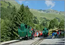 Zur Freude der Fahrg�ste kreuzten sich die beiden Z�ge in Planalp am 30.08.2013