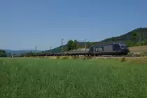 Re 465 010-7 erreicht am 21.07.2013 Sissach.