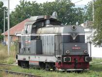 81-0348-3 steht am 27.08.2013 um 13:25 Uhr im Bahnhof von Sibot. 