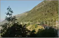 100 Jahre BLS: Die Ae 6/8 205 hat mit ihrem  Swiss-Classic  den Bahnhof Hohtenn verlassen und wird in K�rze �ber den Luegelkinn Viadukt fahren.
7. Sept. 2013