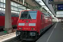 146 216-7 ( 91 80 6146 216-7 D-DB ), Bombardier Transportation GmbH, [D]-Kassel 34047, Baujahr 2005, Eigentümer: DB Regio AG - Region Baden-Württemberg,  Fahrzeugnutzer: DB ZugBus Regionalverkehr Alb-Bodensee GmbH, [D]-Ulm, Bh Ulm,  07.09.2013, Stuttgart Hbf