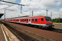 Hier eine RB20 (RB16318) von Halle(Saale) Hbf. nach Eisenach, bei der Einfahrt am 14.7.2013 in Weimar. (Geschoben hatte 182 505-8)
