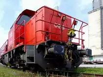 2070 029-0 wartet anl�sslich einer Bahnbaustelle auf der Innkreisbahn am Bhf. Ried auf den n�chsten Einsatz; 130908