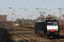 MRCE Dispolok ES 64 F4-840 (damals bei TXL im Einsatz heute bei BoxXpress) am 26.3.13 als Tfzf in D�sseldorf-Rath.