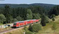 RB 26954 (Seebrugg-Freiburg(Brsg) Hbf) mit Schublok 143 350-7 bei Altglash�tten Falkau 27.7.13