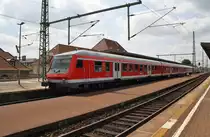 Hier eine RB20 (RB16323) von Eisenach nach Halle(Saale)Hbf., bei der Ausfahrt am 14.7.2013 aus Weimar. Schublok war 182 518-1.