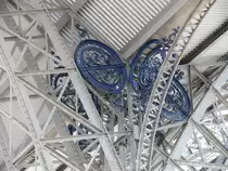 Frankfurt/Main Hbf am 22. Juni 2012 Detailaufnahme der Dachtr�ger