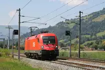 1116 147 mit einem Lokzug in die Richtung Kitzb�hel bei Brixen im Thale am 26-7-2013