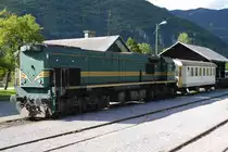 Kreuzung mit dem Autotransportzug f�r den Wocheiner-Tunnel, 9.8.11.