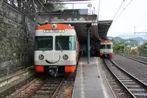 Zwei Z�ge der Ponte Tresa Bahn im FLP Bahnhof Lugano.10.09.13