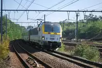 IC-A Zug nach Oostende f�hrt durch den Bhf Ans (27. September 2013).