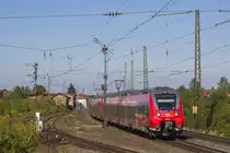 442 277 und ein weiterer Triebzug als RE nach N�rnberg in Breiteng��bach (28.09.13)