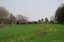 212 084 (92 80 1212 084-8 D-GfE) mit Fotozug DGS92073 am 21.04.2013 bei Moos