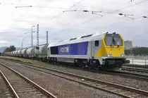 Voith 264 001 (für Stock Transporte fahrend) befindet sich am 06.10.13 mit einem Tankwagenzug in KO-Ehrenbreitstein auf dem Weg Richtung Norden.