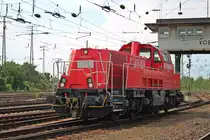 Auf der gro�en Fahrzeugparade des Sommerfestes vom DB Museum Koblenz-L�tzel am 08.06.2013 waren auch moderne Fahrzeuge durch die Gravita 261 051-7 von DB Schenker pr�sentiert.