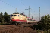 103 235-8 am IC119 bei Br�hl am 19.10.2013