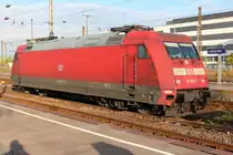 Lokportrait von der 101 065-1, Sie steht am 17.10.2013 in Leipzig Hbf.