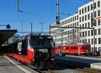 RhB: Ge 4/4 lll 648 und Be 4/4 513 in Chur am 18. Oktober 2013.
Foto: Walter Ruetsch