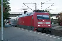 101 026-3 stand mit einen IC am 24.10.13 im bhf harburg