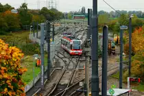 4038 als planm��ig ausr�ckender Kurs der Linie 15 in der Abstellanlage  Merkenich  noch auf der alten Weichenverbindung am 25.10.2013.