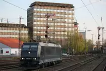 MRCE/NDH 185 569 am 24.4.13 als Tfzf in D�sseldorf-Rath.
