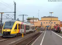 Am Abend des 25.9.13 warten HLB-VT 270 auf Gleis 36 und die Lok 363 699 auf Gleis 38 auf den Einsatz am n�chsten Morgen.


