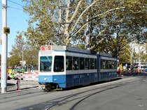 VBZ - Tram Be 4/6  2017 unterwegs auf der Linie 15 in Z�rich am 17.10.2013