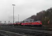 233 521 und 232 330 verlassen am 21.11.13 Marktredwitz mit einem Getreidezug.