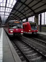 420 280-0 und 423 403-5 der S-Bahn Rhein Main am 21.11.13 in Wiesbaden Hbf 