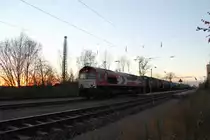 Am 25.11.2013 f�hrt eine Class 66 der HGK mit ihrem Kesselwagenzug durch Gaimersheim in Richtung Ingolstadt.