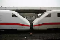 Hier zwei ICE 2 die am 28.11.13 in Hamm(Westf.) gekuppelt wurden um in k�rze zusammen nach Berlin zu fahren.