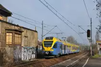 EN75 002 als RB nach Tychy Lodowisko bei der einfahrt an Haltepunkt  Katowice-Piotrowice  (01.11.13)