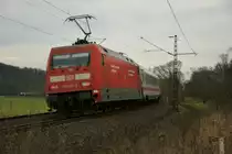 101 125-3 mit einen IC nach Leipzig unterwegs am 18.12.13 bei Hermannspiegel.