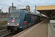 Am 18.12.2013 bespannte 101 025-5  Starlight Express  den EC 9 (Hamburg-Altona - Zürich HB) bis Basel SBB. Hier ist der EuroCity bei der Ausfahrt aus basel Bad Bf gen SBB. Ebenfalls einen Gruß an den sehr sehr netten Tf!