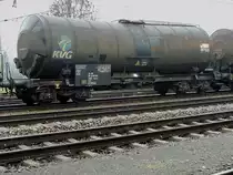 Zas, 3380(D-GATXA)7965547-2, mit Ladegut Leim; bei der Durchfahrt Bhf. Timelkam; 131116