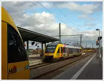 VT 289 ein Alstom Coradia LINT 41 der HLB (Hessischen Landesbahn) als RB 25  Lahntalbahn  nach Limburg a.d. Lahn fährt am 23.12.2013 in den Bahnhof Wetzlar, auf Gleis 4 ein, auf Gleis 3 steht bereits der Gegenzug.

Der LINT 41 hat die NVR-Nummern 95 80 0648 029-6/529-5 D-HEB  und die EBA-Nummer EBA 10C 08B 020  A.