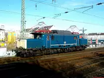 Rail 4U 194 178-0, die ehemalige DB 194 580-7, am 07.02.2011 im Bahnhof Düsseldorf-Bilk