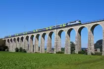 JAHRESRUECKBLICK 2013 VON WALTER RUETSCH.
MONAT AUGUST: RE Bern-Neuchâtel mit Re 504 auf dem Gümmenenviadukt am 16. AUGUST 2013.