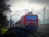 Am 30.12.13 zog die 143 899 ihre RB 19328 von Geislingen (Steige) nach Stuttgart Hbf. 
Aufgenommen bei Gingen an der Fils.