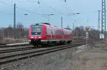 612 647 ist am 03.01.2014 mit dem RE 3684 nach Göttingen unterwegs, hier bei der Ausfahrt aus Zwickau (Sachs) Hbf über die Olzmannbrücke.   