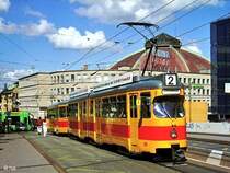 BLT Be 4/6 135 + B 1317 auf der BVB-Linie 2 auf der Margarethenbr�cke / (H) Markthalle (20. August 2004). Bei der BLT werden die Be 4/6 nur als Nachl�ufer hinter Be 4/8 eingesetzt.