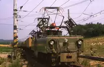 Schmalspur Elektrolok im Tagebau Einsatz in Svatava bei Sokolov am 19.6.1988.