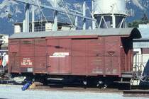 RhB - Gbk 5622 am 01.09.1993 in Thusis - Gedeckter G�terwagen 2-achsig mit 1 offenen Plattform SALZLAGER THUSIS - Baujahr 1931 - SIG - Gewicht 7,33t - Zuladung 12,50t - L�P 8,57m - zul�ssige Geschwindigkeit Aufkleber 60 km/h - �2=27.04.1988 - Lebenslauf: ex ChA K1 117 - 1942 RhB K1 5622 - 1969 Gbk 5622 - 07/1996 Abbruch - Hinweis: gescanntes Dia
