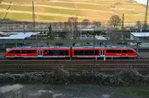 Der 642 028-4 steht hier in Bingerbrück auf seinen Abfahrbefehl nach Kaiserslautern wartend. 2.2.2014
