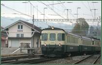 Regionalzug mit Steuerwagen ABt 504839-35-158 verl�sst Samstagern Richtung Rapperswil. (10.11.2006)
