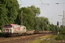 OHE 330094 am 11.6.13 mit einem leeren Stahlwagenzug von der Friedrich Willhelms Hütte in Ratingen-Lintorf.