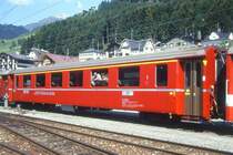 RhB - A 1264 am 06.06.1993 in Disentis - 1.Klasse Personenwagen - Einheitspersonenwagen Typ II - �bernahme 14.12.1977 - FFA/SWP - Fahrzeuggewicht 16,40t - Sitzpl�tze 36 Stehpl�tze 24 - L�P 18,50m - zul�ssige Geschwindigkeit 90 km/h - �2=21.08.1987 - Logo RhB in deutsch. Hinweis: mit gelben Hinweispfeilen auf den T�ren f�r Taster neben den T�ren, Klassezahlen klein, hoher Anschriftenblock, d�nne Betriebsnummern, mit Bremszahnrad - Hinweis: gescanntes Dia
