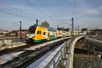 Hier 445 113-4 als RE2 (RE83969) von Cottbus nach Wittenberge, bei der Einfahrt am 1.2.2014 in Berlin Hbf. 