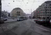 Zürich VBZ Tram 11 Schaffhauserplatz im Februar 1994.