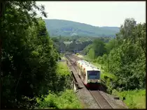 Am 11.7.13 verließ eine HzL von Aulendorf nach Tübingen vor wenigen Sekunden den Bahnhof Mössingen.
Aufgenommen wurde der Zug bei der Ausfahrt aus Mössingen. 